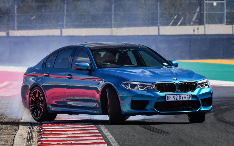 BMW M5 (F90) (ZA) '2018